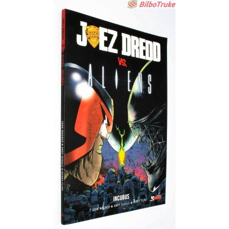 COMIC JUEZ DREDD VS ALIENS INCUBUS