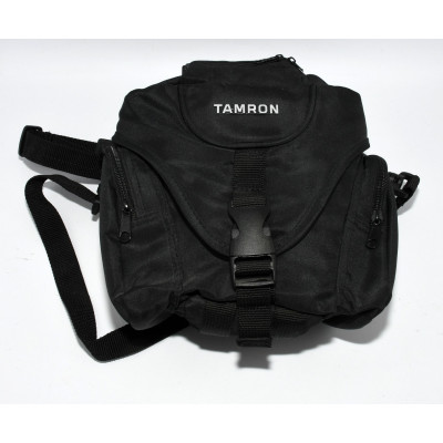 CÁMARA NIKON D5500 + 18-55MM Y ACCESORIOS