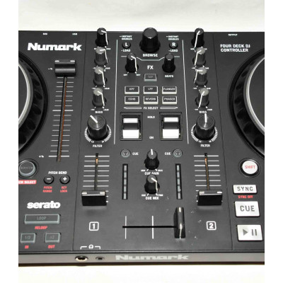 CONTROLADORA NUMARK MIXTRACK PLATINUM FX