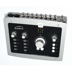 MESA DE MEZCLAS AUDIENT ID22