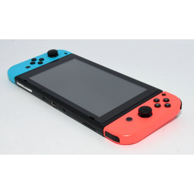 CONSOLA NINTENDO SWITCH ROJA Y AZUL