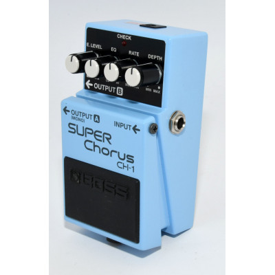 PEDAL BOSS SUPER CHORUS CH-1