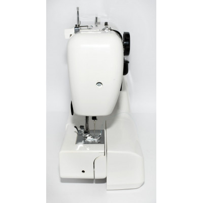 MAQUINA DE COSER LERVIA KH4000