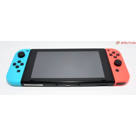 CONSOLA NINTENDO SWITCH ROJA Y AZUL