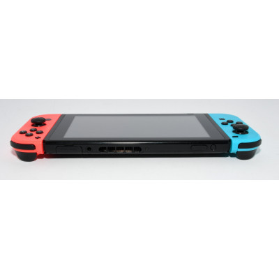 CONSOLA NINTENDO SWITCH ROJA Y AZUL