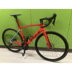 BICICLETA DE CARRETERA BH G8 105