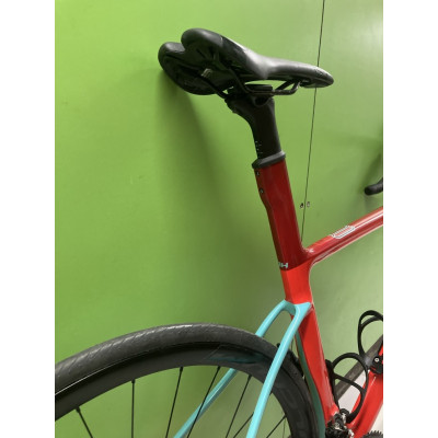 BICICLETA DE CARRETERA BH G8 105