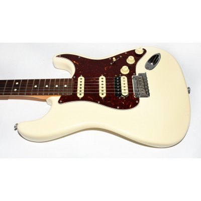 GUITARRA ELECTRICA FENDER AMERICAN PEROFESSIONAL II HSS