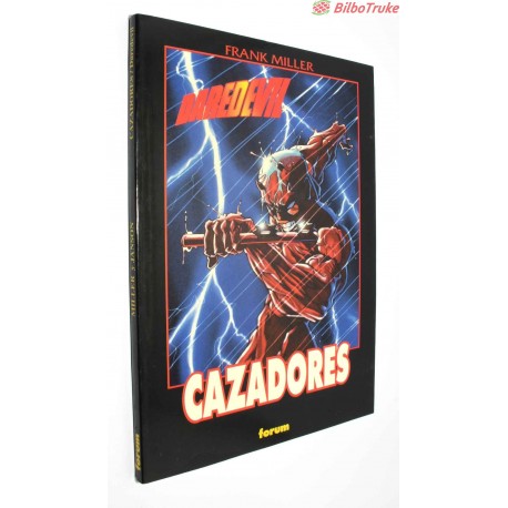 COMIC MARVEL DAREDEVIL CAZADORES