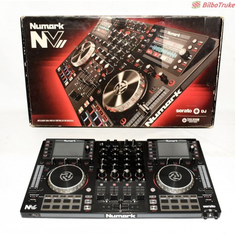 CONTROLADORA MESA MEZCLAS NUMARK NV2 SERATO