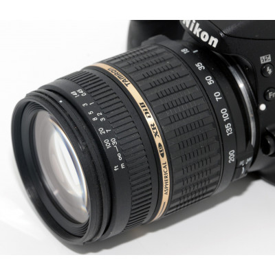 CAMARA NIKON D3200 + 18-200 TAMRON