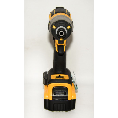 ATORNILLADOR DEWALT DCF887