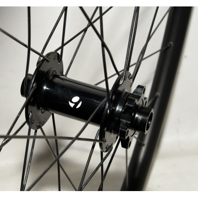 RUEDA DELANTERA BICICLETA MONTAÑA BONTRAGER KOVEE TLR