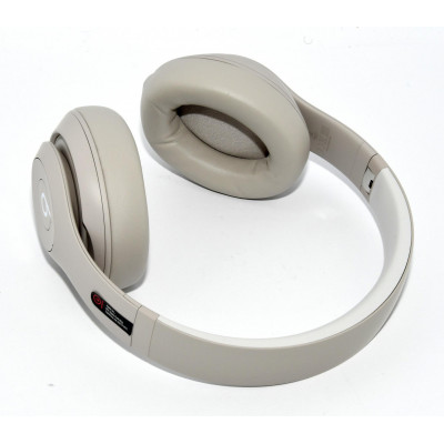 AURICULARES BEATS STUDIO PRO GRIS