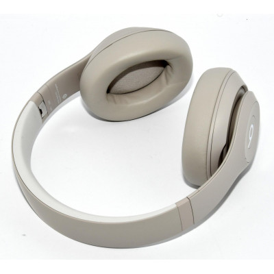 AURICULARES BEATS STUDIO PRO GRIS