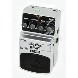 PEDAL DELAYER BEHRINGER DD400