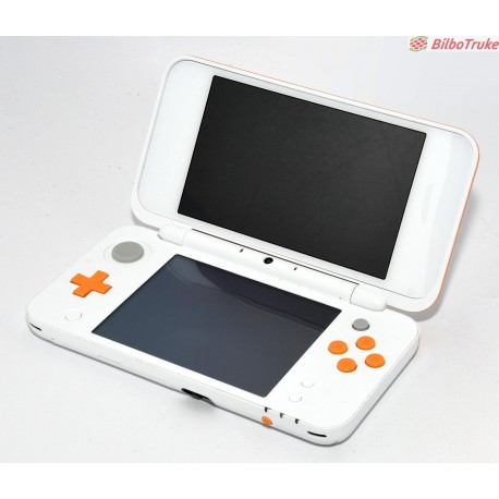 CONSOLA NINTENDO 2DS XL BLANCA