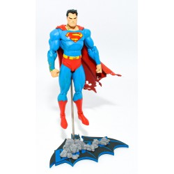 FIGURA SUPERMAN BATMAN DC