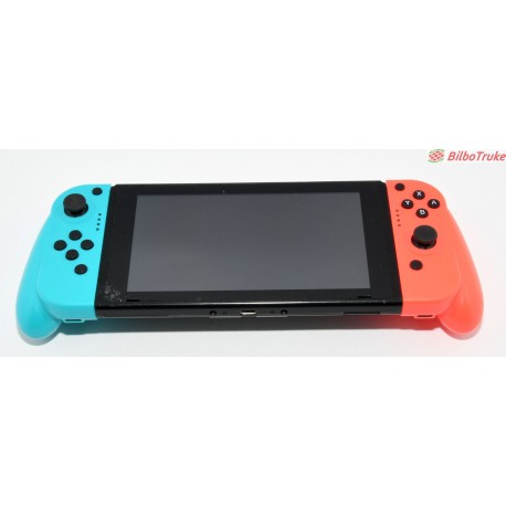 CONSOLA NINTENDO SWITCH ROJA Y AZUL