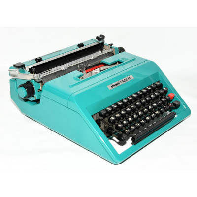 MAQUINA DE ESCRIBIR OLIVETTI STUDIO 45 VERDE