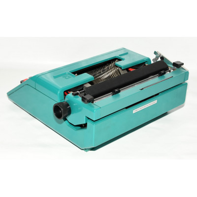 MAQUINA DE ESCRIBIR OLIVETTI STUDIO 45 VERDE
