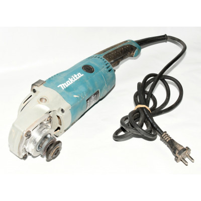 AMOLADORA MAKITA GA9020R