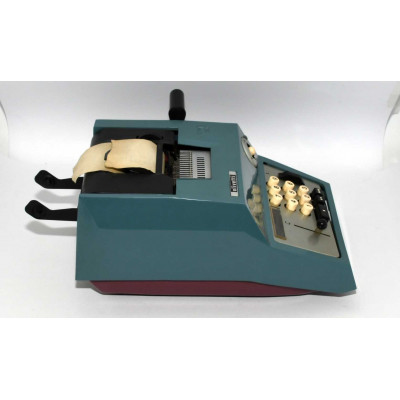 CALCULADORA DECORATIVA OLIVETTI