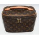 BOLSO NECESER LOUIS VUITTON