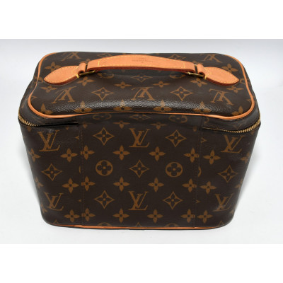 BOLSO NECESER LOUIS VUITTON