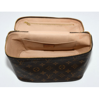 BOLSO NECESER LOUIS VUITTON
