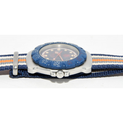 RELOJ TAG HEUER PROFESSIONAL 200M WA1210