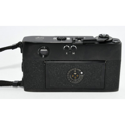 CAMARA ANALOGICA LEICA M4 + SUMMICRON 50MM F:2 (1972)