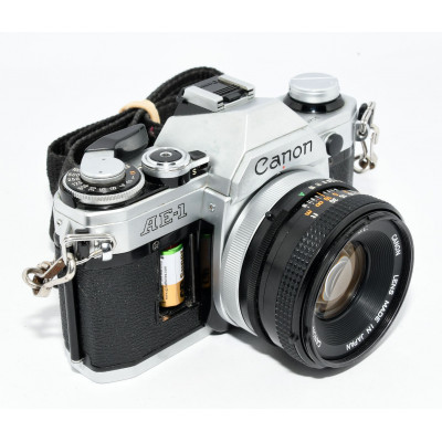 CAMARA REFLEX ANALÓGICA CANON AE-1 + 50MM F:1.8
