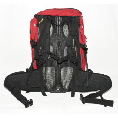 MOCHILA TREKKING FORCLAZ 40L