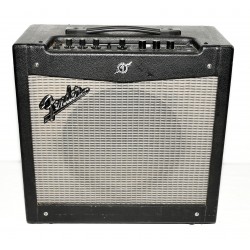AMPLICADOR FENDER MUSTANG II