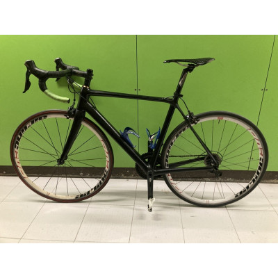 BICICLETA CARRETERA VITORIA CARBONO NEGRA