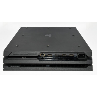 CONSOLA PS4 PRO 1TB CON MANDO