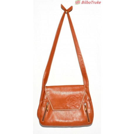 BOLSO DE CUERO LOEWE