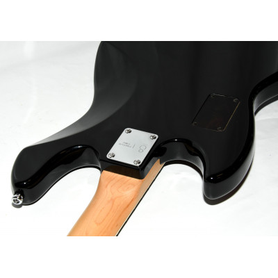 BAJO MARCUS MILLER V7