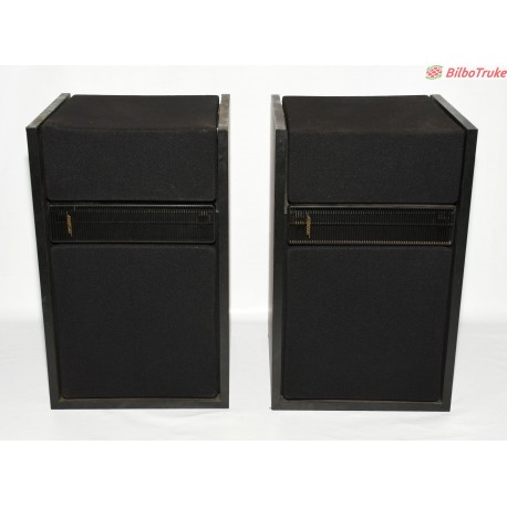 PAREJA ALTAVOCES BOSE 301 SERIES II