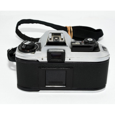 CAMARA REFLEX ANALOGICA NIKON FG-20 + 28MM F:2.8