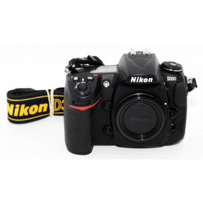 CAMARA REFLEX FULL FRAME NIKON D300