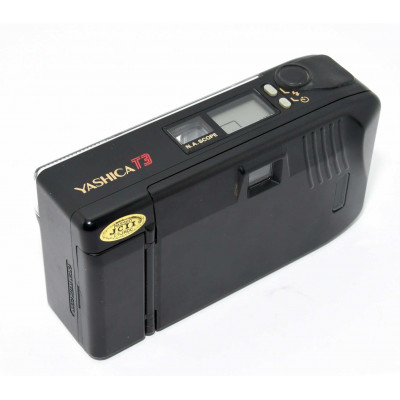 CAMARA COMPACTA ANALOGICA YASHICA T3 CARL ZEISS TESSAR 35MM 2.8
