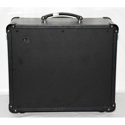 AMPLICADOR BLACKSTAR ID 30 TVP