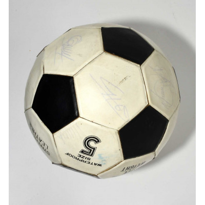 BALON FUTBOL FIRMADO ATHLETIC 84 NASSAU 5