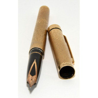 PLUMA SHEAFFER TARGA 14K