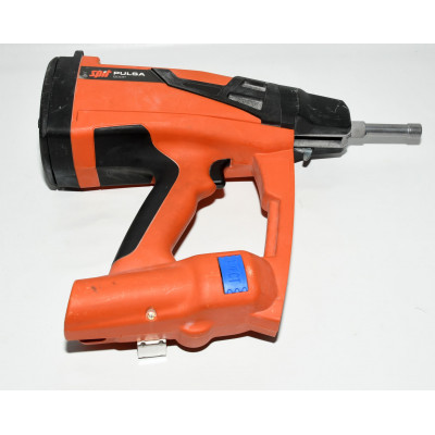 CLAVADORA SPIT PULSA 800P