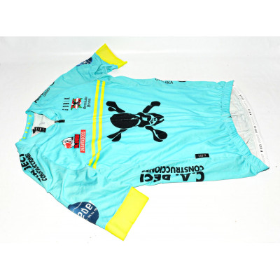 CONJUNTO ROPA CICLISMO GOBIK 4 PIEZAS + GUANTES SPIUK
