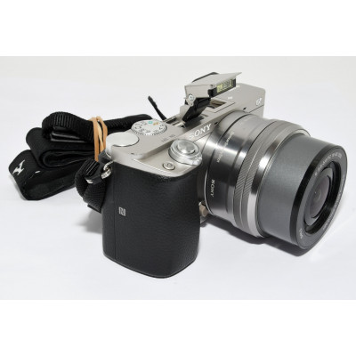 CÁMARA SONY ALPHA 6000+ OBJETIVO 16-50MM