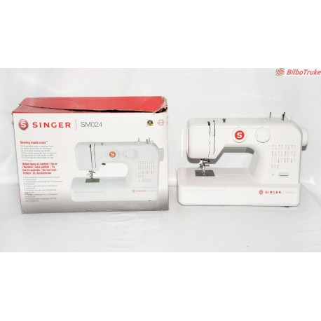 MAQUINA DE COSER SINGER SM054